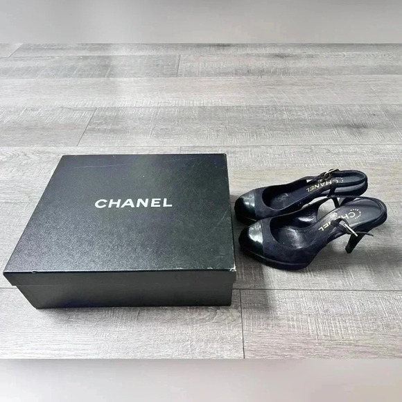 Chanel Captoe Slingback Suede Heels - Picture 3 of 8